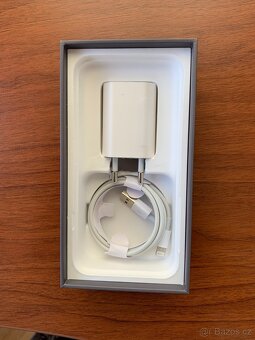 PRODÁM iPhone 6S - 5