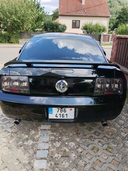 Ford Mustang 4. V6 - 5