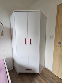 Dětská rohová šatní skříň - 5