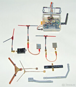 Set 1.2GHz přijímač Tarot TL300N5 a 3ks video vysílače - 5