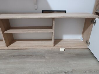 Postel 90/200 +matrace+police - 5