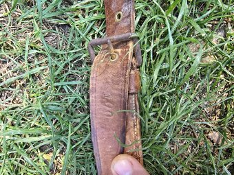 KOŽENÝ ZAVĚSTNÍK NA RU ŠAVLI - 5