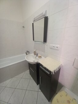 Koupelnový nabytek - 5