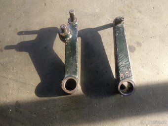 Ramena víka hydrauliky Zetor 5211,5245-7711,7745 - 5