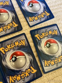POKEMON JUNGLE VELKÝ ŠTOS KARET ROK 1999 - 5
