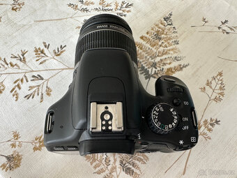 Canon EOS 550D + objektiv 18-55mm EFS IS 3.5-5.6 - 5