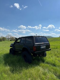 Jeep Xj 4.0 Patrol nápravy vše v TP - 5