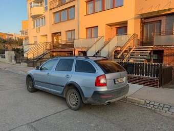 Škoda Octavia Combi Scout 1,8 TFSI (112 kW) na náhradní díly - 5