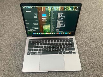 MacBook Pro 13 palců Apple M1 chip 16GB RAM 512 ssd - 5