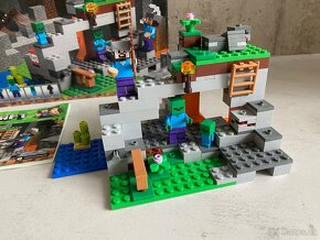 Lego Minecraft 21141 - Zombie jeskyne - 5