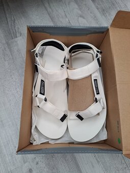 Sandály Palladium OUTDOORSY URBANITY 44,5 - 5
