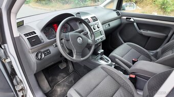 VW Touran 2.0 TDI, DSG, 7mist - 5