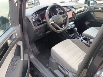 VW Touran Highline 2.0TDI 110kW DSG r.v.24 Taž. 7-míst 22tkm - 5