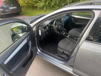 Škoda Octavia 1.6 TDi 77kw Ambition - 5