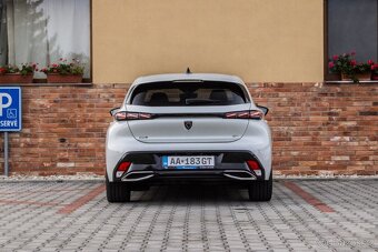 Peugeot 308 1.5 BlueHDi 130 GT Pack EAT8m / AJ NA SPLÁTKY - 5