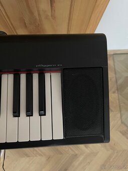 Klávesy Yamaha - 5
