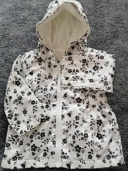 Dívčí komplet 6-9m. - 5