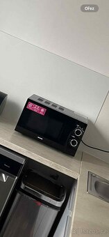 Kuchyňská linka plus spotřebiče - 5