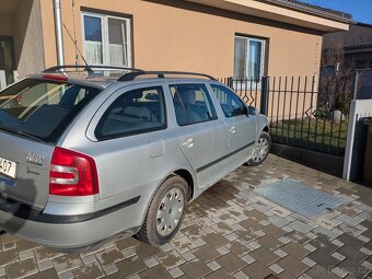 Škoda Octavia combi, šedá metal - 5