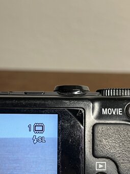 Soby cybershot DSC-HX9V - 5