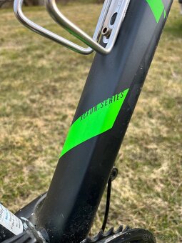 RockMachine vel.L - 5