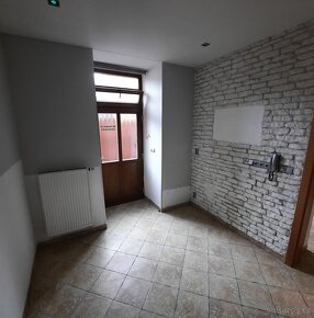 Prodej obchodního prostoru 75m² Brno-Úvoz - 5