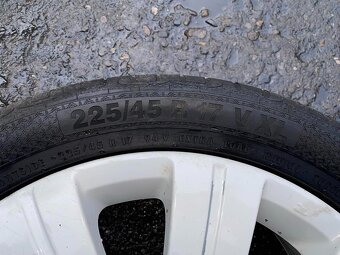 Original ALU kola Škoda 17" 6J ET45 + zimní pneu 225/45/R - 5
