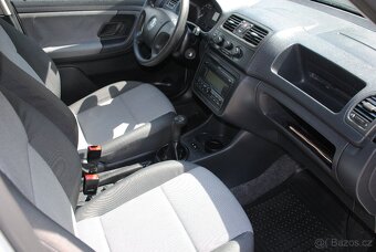 Škoda Fabia 2 kombi 1.4 63kW - klimatizace - ESP - 5