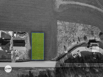 Pozemek v obci Vojkovice o výměře 1000 m2 - 5