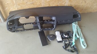 Airbagová sada Volkswagen golf 7 s originální deskou - 5