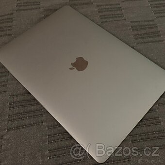 MacBook Air 2018 SPĚŠNÉ - 5