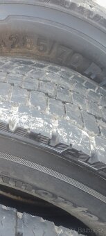 Pneu 285/70 R19,5 Continental - 4 kus - 5