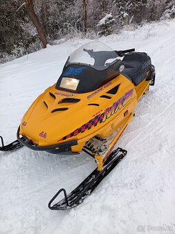 Snezny skúter Sky doo MXZ 670 - 5