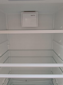 Chladnička s mrazákem Gorenje Simplicity otvírání vlevo - 5