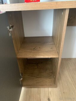 Prodám psací stůl - 5