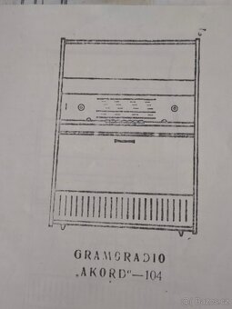 Staré gramo rádio - 5