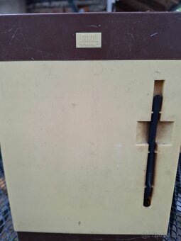 Retro hračka - 5