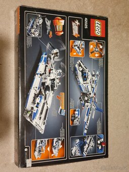 Lego technic - nákladní letadlo - 5