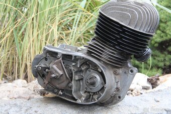 motor ČZ 250/455 jednovýfuk - 5