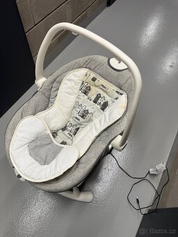 Elektronické lehátko-houpačka Joie Serina 2-in-1 - 5
