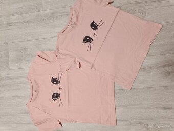 Různá trička vel. 134-140 - 5