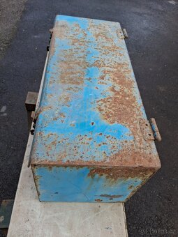 Plechová bedna box na nářadí - 5