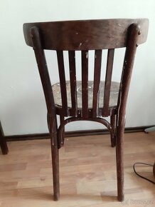 2 staré dřevěné židle Thonet - cena za obě - 5