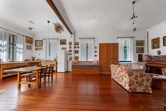 Prodej velkého domu, 420 m2 - Železný Brod, ev.č. 06508 - 5