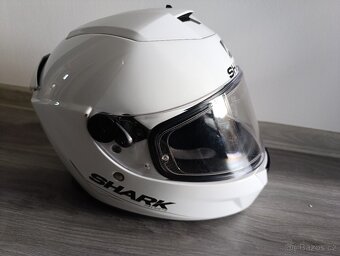 Helma Shark Speed R , vel.M - 5