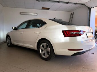 Škoda Superb 1,6 TDi, 88 kW - 5