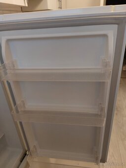Lednice s mrazákem 140 cm - 5