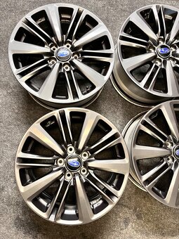 R17 Subaru WRX originál Alu disky 5x114,3 - 5