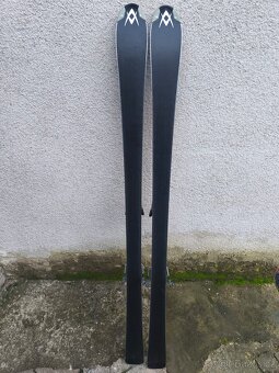 Lyze Volkl 156 cm + hůlky - 5