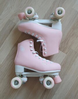 Oxelo růžové kolečkové brusle - 5